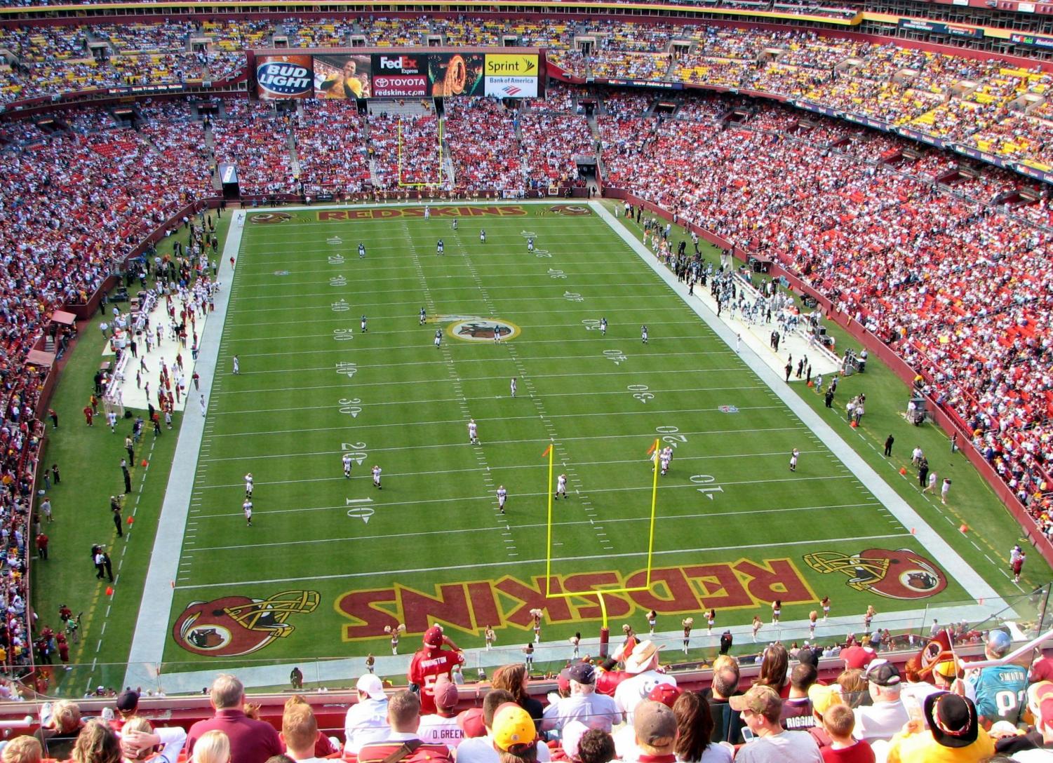 That's sewage': Pipe bursts over fans' heads at FedEx Field during