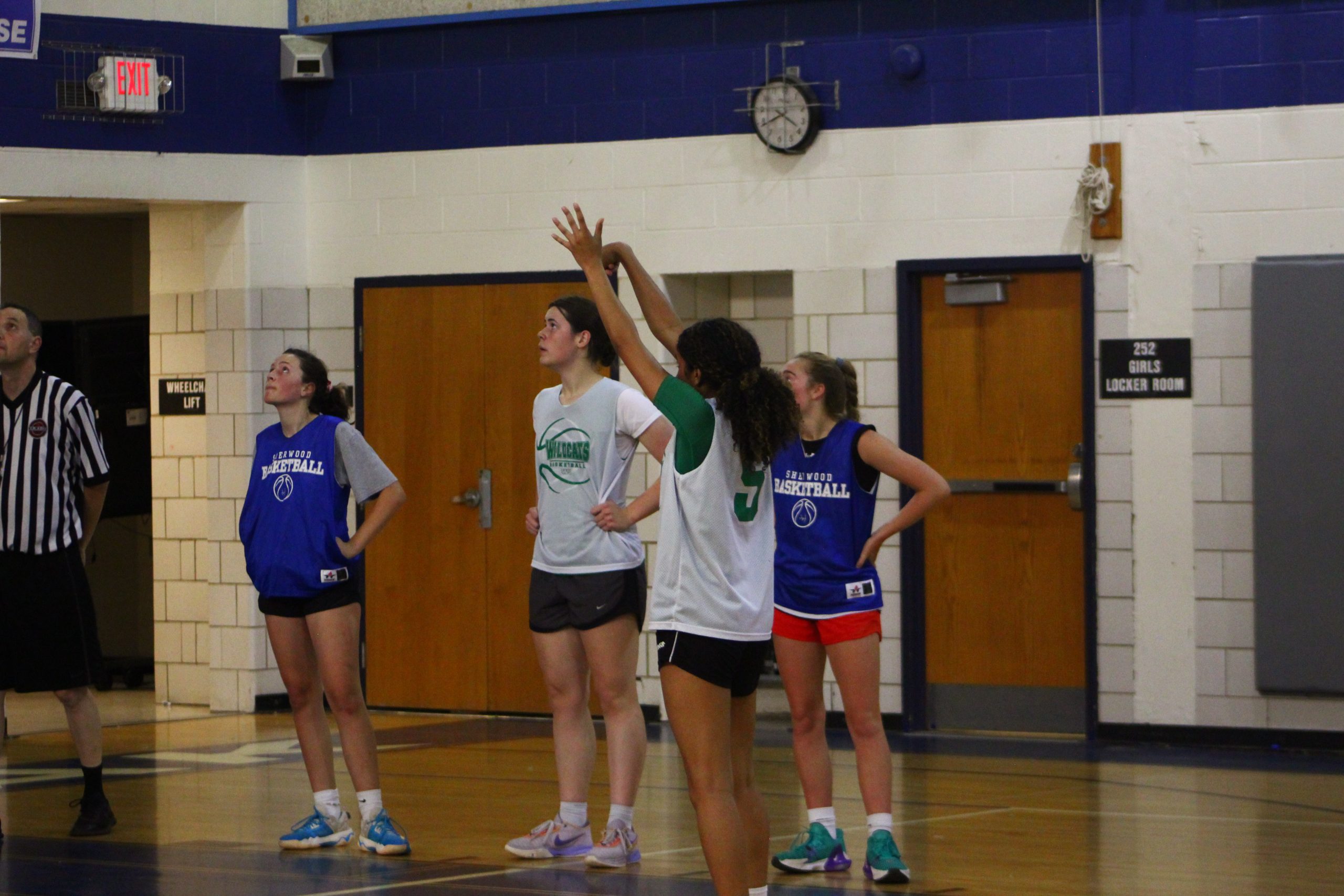 Photo gallery: Summer league basketball