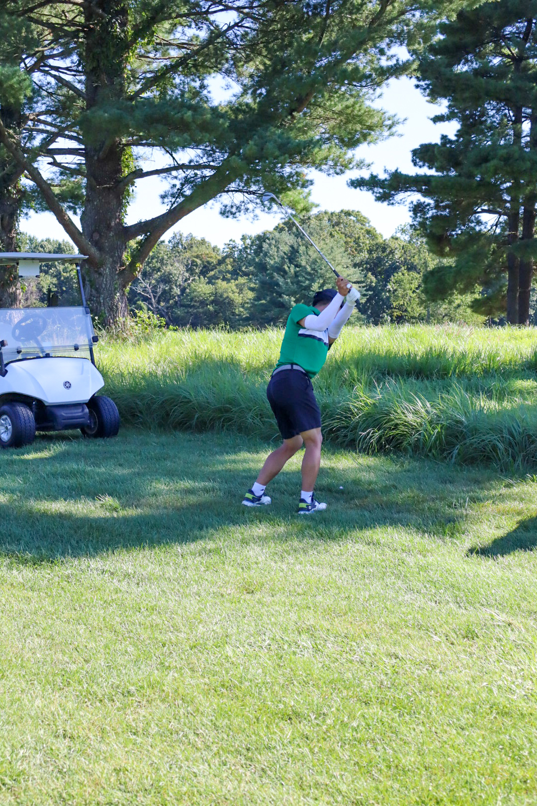 Photo gallery: Golf starts out swinging