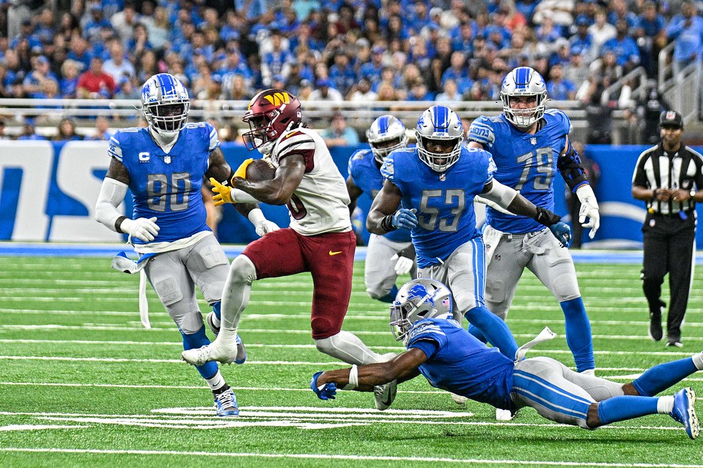 The last time the Commanders played wthe Lions was at Ford Field in 2022, where the Lions defeated the Commanders 36-27. "Commanders fans should be lucky they aren't playing the Lions this year because we would defeat them again" senior Pearse Worden said (Courtesy Joe Glorioso/ All-Pro Reels via Flickr).