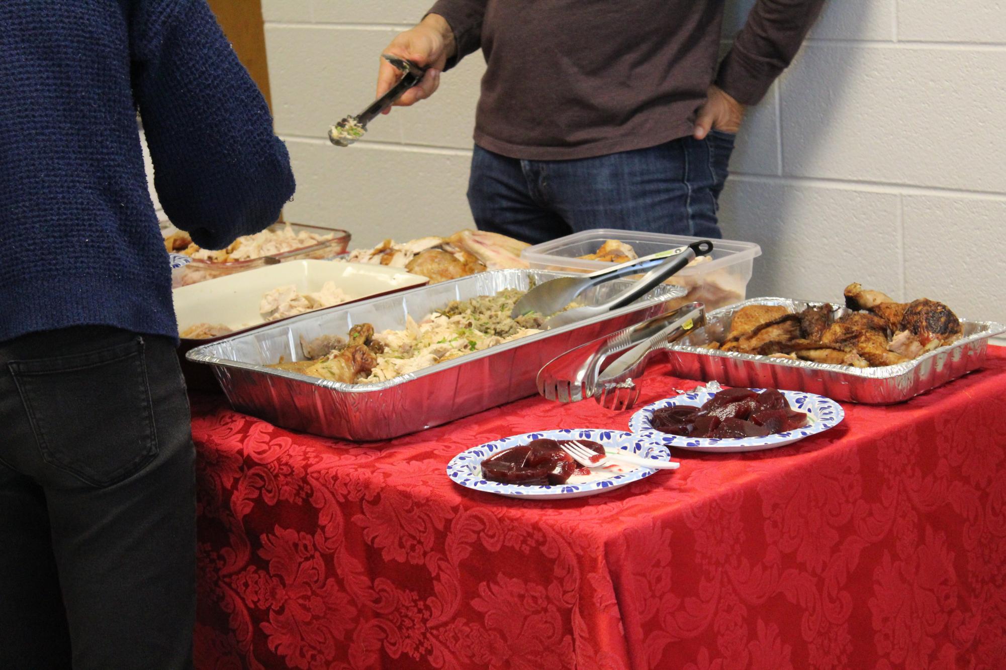 International students experience Thanksgiving through ESOL luncheon