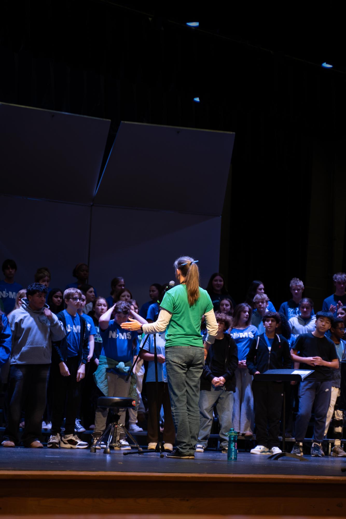 Photo Gallery: Middle schoolers visit WJ chorus