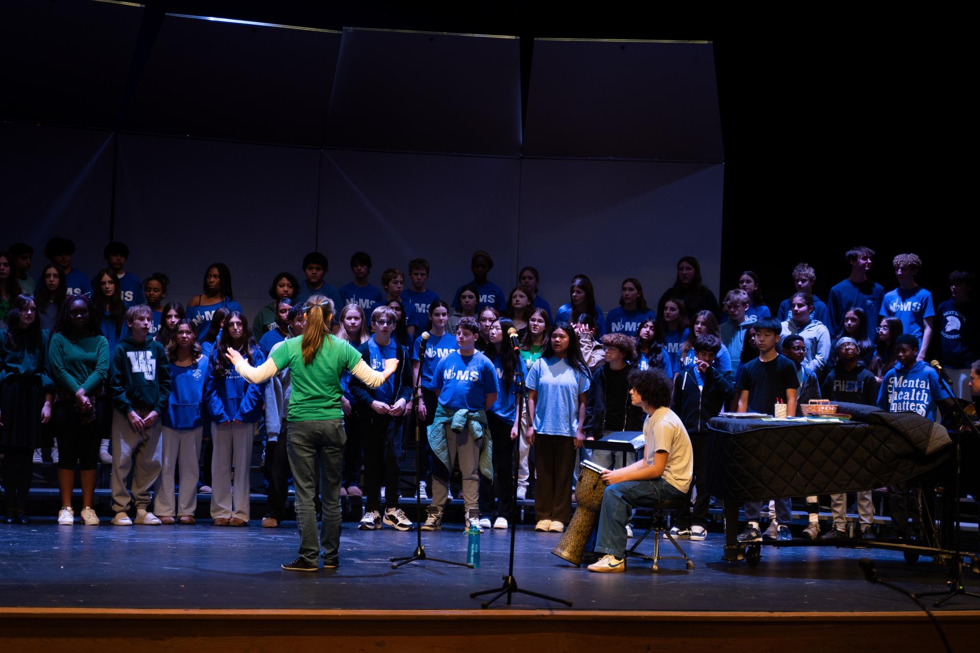 Photo Gallery: Middle schoolers visit WJ chorus