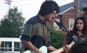Lead singer Melvin Garcia Fuentes of DC originated band LUUNA sings their original song, IDWGO (I don’t wanna grow old). 