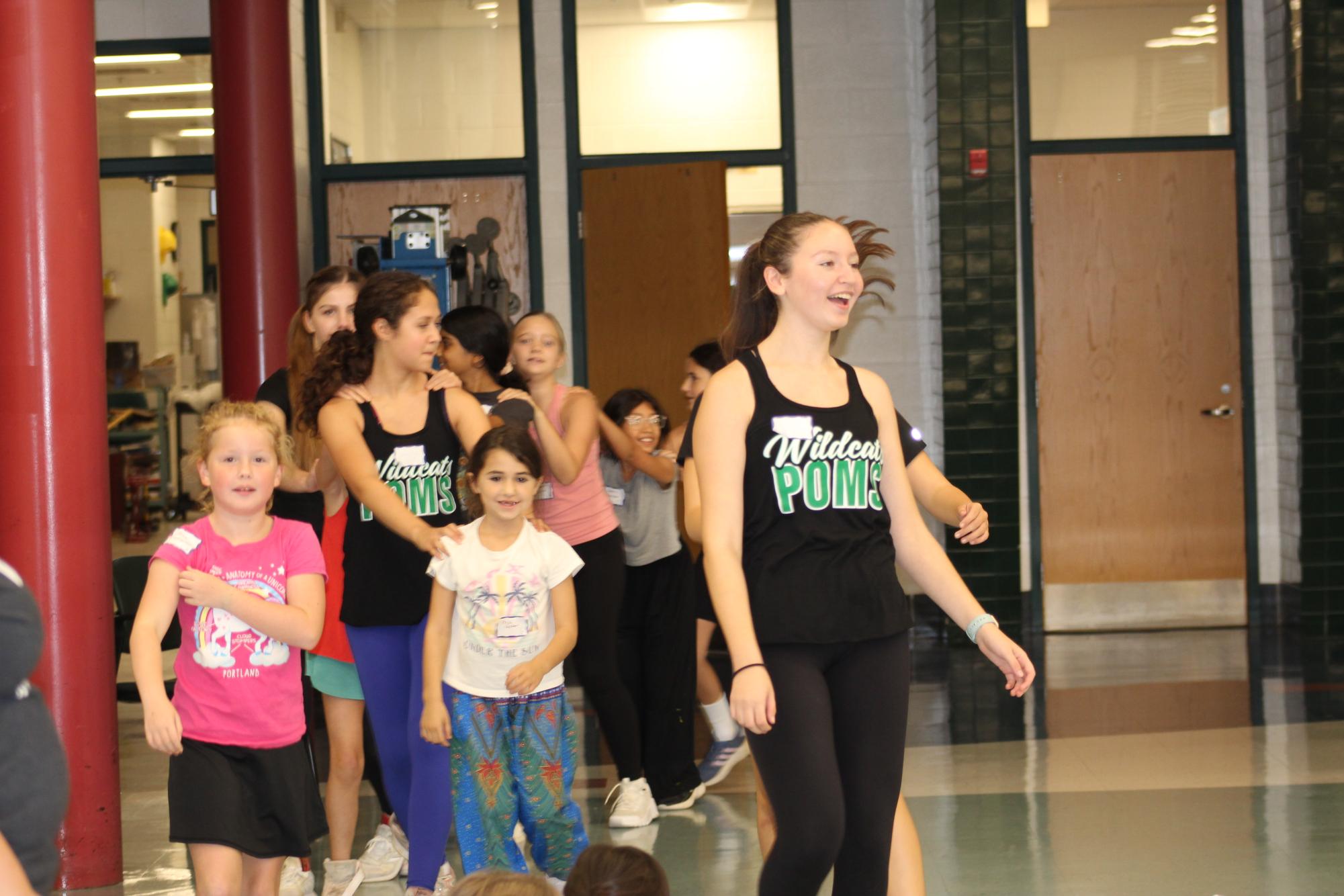 Photo Gallery: Mini Poms
