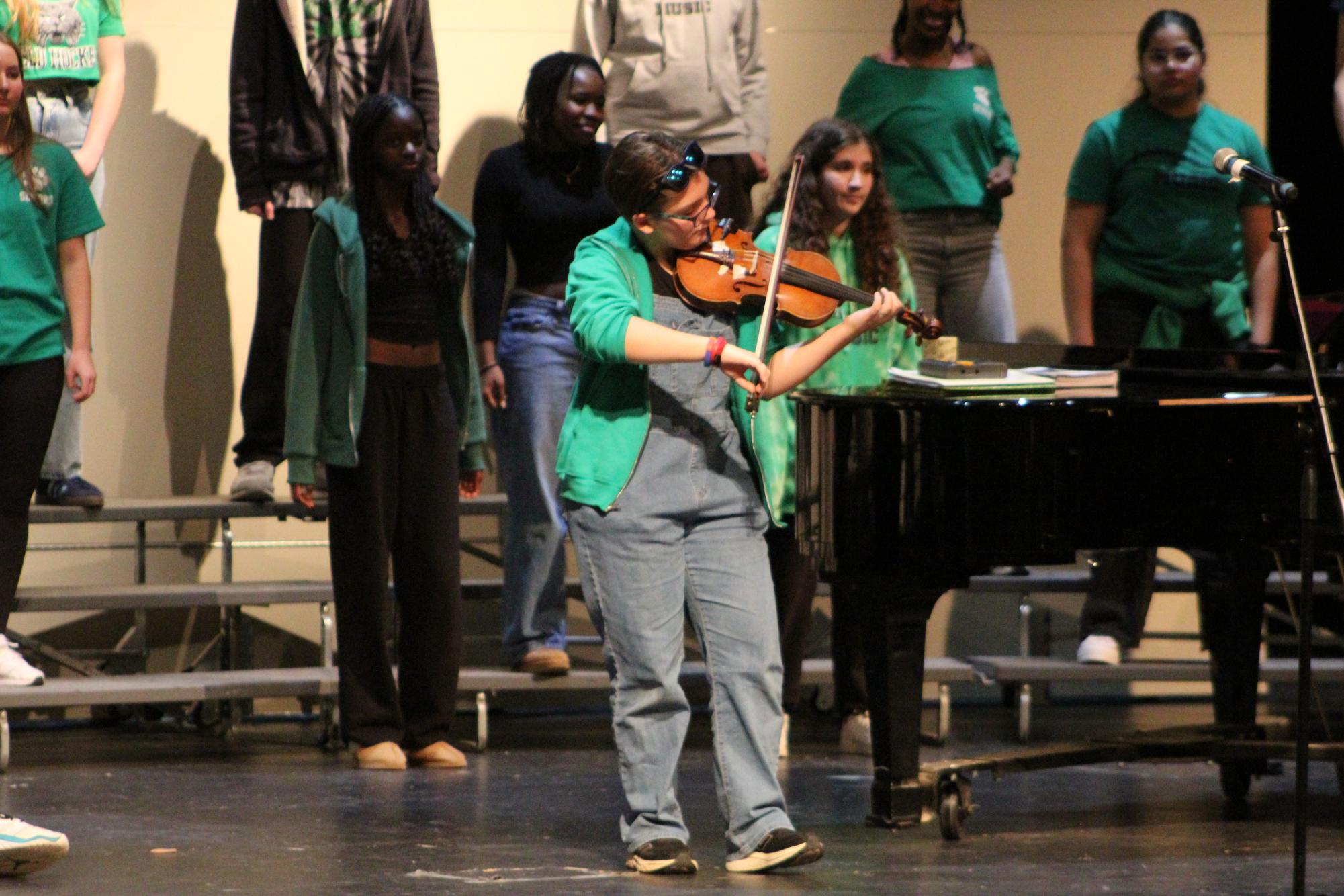 Photo Gallery: 8th grade choral invite