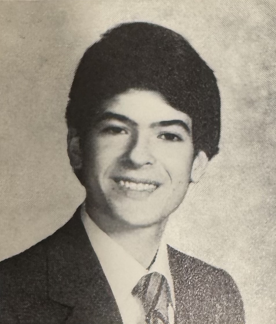 Matt Murray poses for his senior portrait. (Courtesy WJ Windup)
