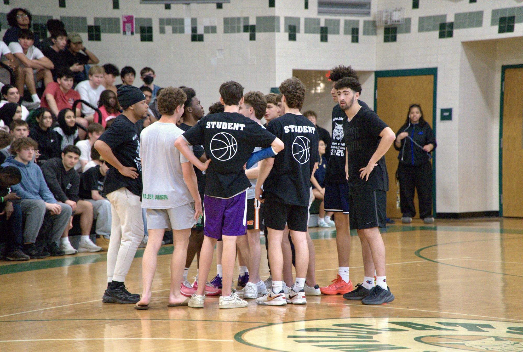 Photo gallery: Student vs. staff basketball game