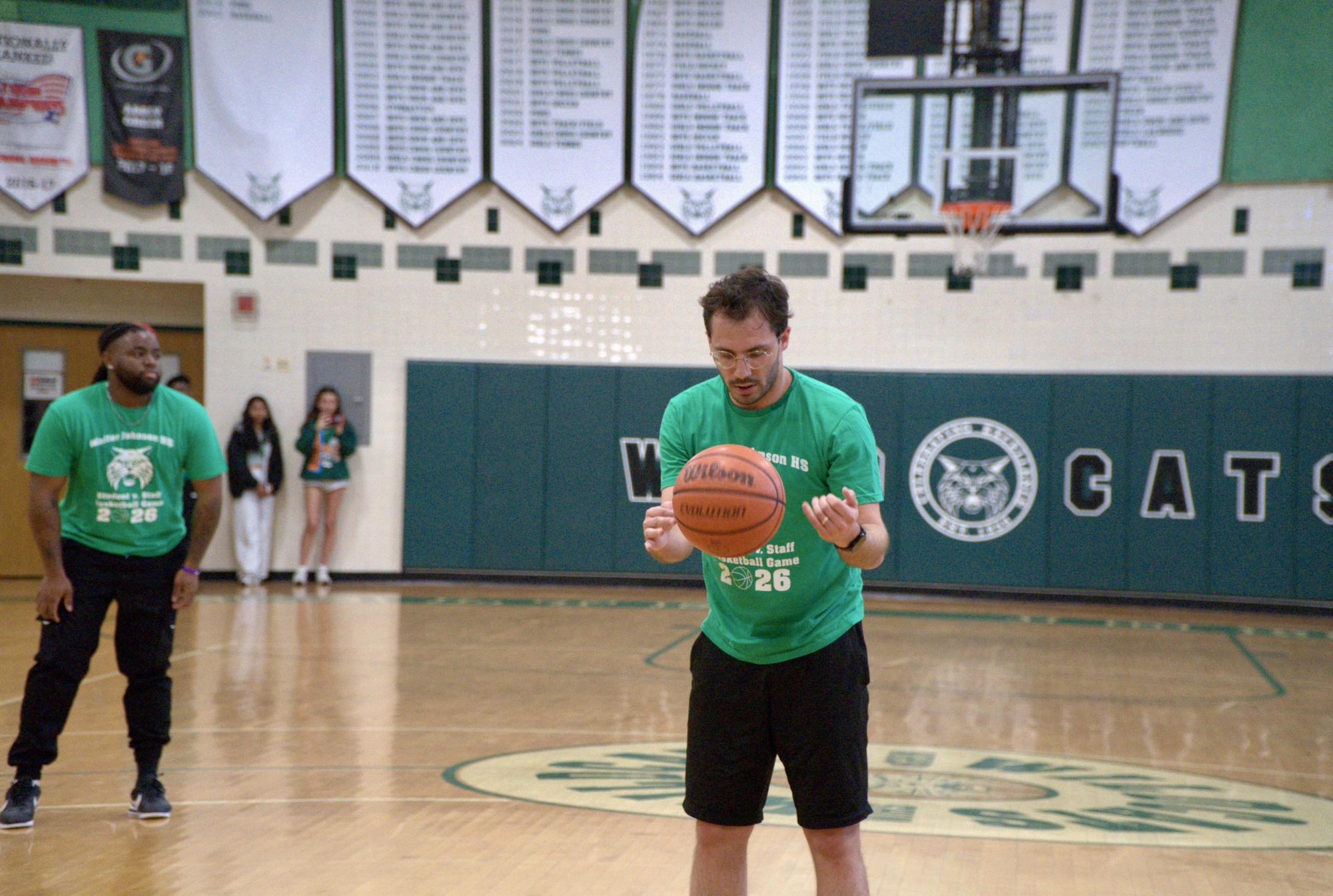 Photo gallery: Student vs. staff basketball game
