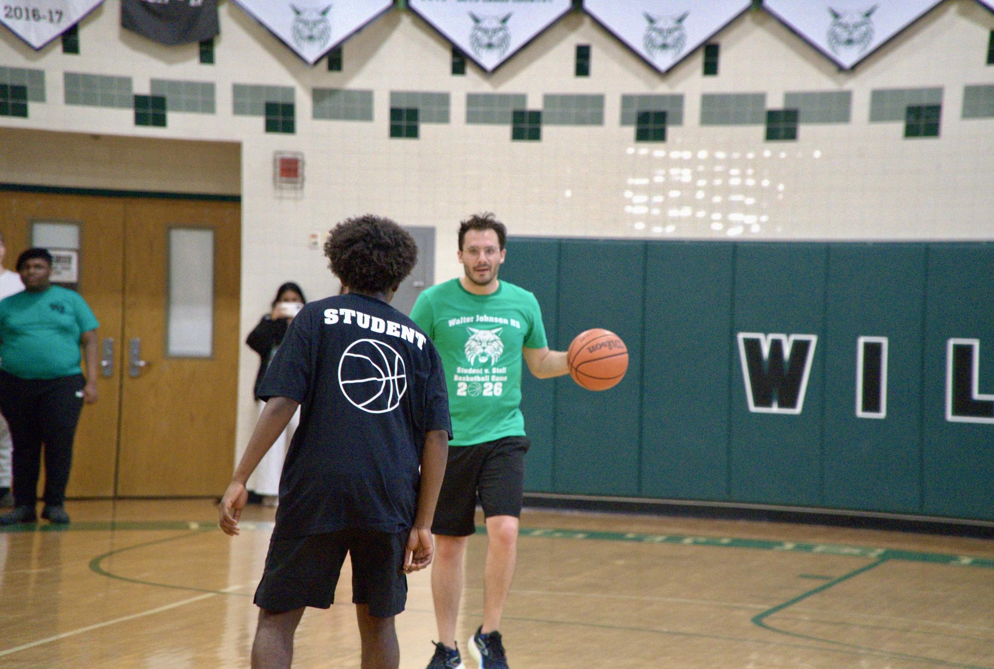 Photo gallery: Student vs. staff basketball game