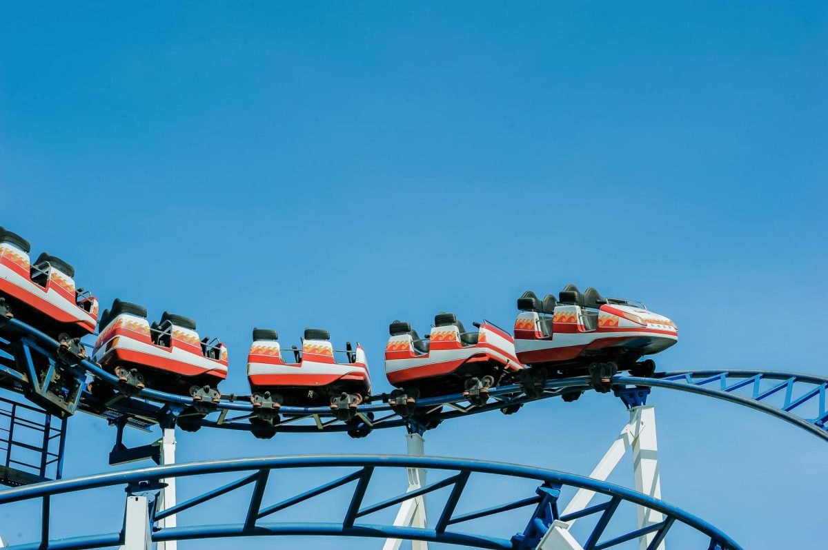 Students analyze roller coasters such as this one in order to study physics forces. Field trips like this one to Hershey Park allow students  to connect what they learn in the classroom to real world systems such as these rides. (Courtesy Min An via Pexels)