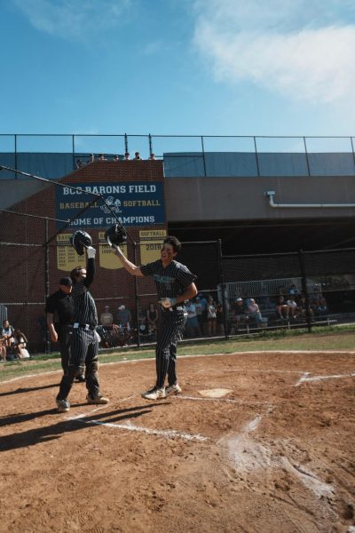 Navigation to Story: Baseball takes down Barons 6-2, advances to region finals